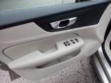 2021 Volvo S60 T6 AWD Momentum Door Panel