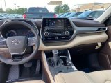 2020 Toyota Highlander Hybrid XLE AWD Dashboard