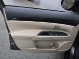 2016 Mitsubishi Outlander SEL S-AWC Door Panel
