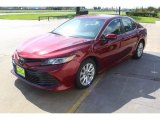 2018 Toyota Camry LE Front 3/4 View