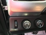 2016 Chevrolet Suburban LS 4WD Controls