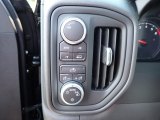 2020 GMC Sierra 1500 Crew Cab 4WD Controls