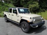 2020 Jeep Gladiator Overland 4x4 Front 3/4 View