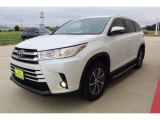 2019 Toyota Highlander XLE AWD Front 3/4 View