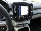 2021 Volvo XC40 T5 Inscription AWD Controls