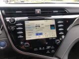 2020 Toyota Camry Hybrid SE Controls