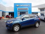2019 Chevrolet Trax LT AWD Front 3/4 View