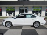 2016 Pure White Volkswagen Passat SE Sedan #139788664