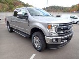 2020 Ford F250 Super Duty XLT Crew Cab 4x4 Front 3/4 View