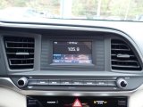 2020 Hyundai Elantra SE Controls