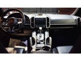 2017 Porsche Cayenne Platinum Edition Dashboard