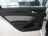 2014 Volkswagen Passat 1.8T Sport Door Panel