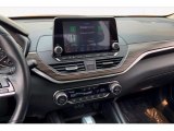 2019 Nissan Altima SL Controls