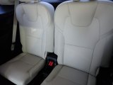 2021 Volvo XC90 T8 eAWD Momentum Plug-in Hybrid Rear Seat