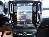2021 Volvo XC40 T5 Momentum AWD Controls