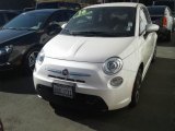 Fiat 500e 2016 Data, Info and Specs