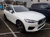2018 Volvo XC60 T5 AWD R Design Front 3/4 View