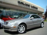 2004 Mercedes-Benz CLK 320 Coupe