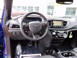 2020 Chrysler Pacifica Hybrid Touring L Dashboard