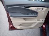 2021 Honda Pilot Touring AWD Door Panel