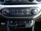 2016 GMC Canyon SLT Crew Cab 4x4 Controls