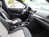2018 Volkswagen Passat GT Front Seat