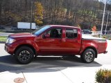 2016 Nissan Frontier Pro-4X Crew Cab 4x4 Exterior