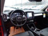 2021 Volvo XC40 T5 Momentum AWD Dashboard