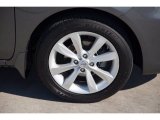 2016 Nissan Versa SL Sedan Wheel