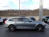 2020 Volvo V90 Cross Country T6 AWD Exterior