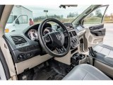 2014 Dodge Grand Caravan SE w/Wheelchair Access Black/Light Graystone Interior