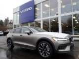 Volvo V60 Cross Country Colors
