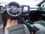 2021 Volvo XC40 T5 R-Design AWD Charcoal Interior