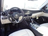 2021 Alfa Romeo Giulia Sprint AWD Black/Ice Interior