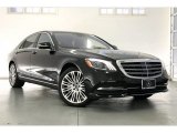 2020 Mercedes-Benz S 560 Sedan Front 3/4 View