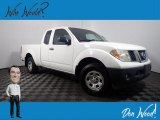 Avalanche White Nissan Frontier in 2006