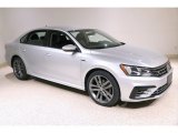 2018 Volkswagen Passat R-Line