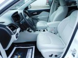 2021 Jeep Cherokee Latitude Lux 4x4 Front Seat
