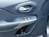 2021 Jeep Cherokee Latitude Lux 4x4 Door Panel