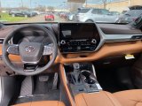 2021 Toyota Highlander Hybrid Platinum AWD Dashboard