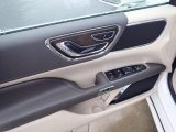 2017 Lincoln Continental Premier AWD Door Panel