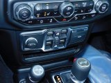 2021 Jeep Wrangler Unlimited Sahara Altitude 4x4 Controls