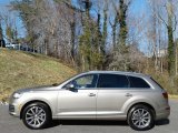 Carat Beige Metallic Audi Q7 in 2017