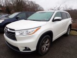 Silver Sky Metallic Toyota Highlander in 2014