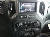 2021 Chevrolet Silverado 2500HD Custom Crew Cab 4x4 Controls