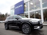 2021 Volvo XC90 T8 eAWD Momentum Plug-in Hybrid Front 3/4 View