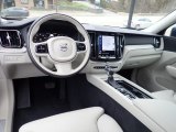 2018 Volvo XC60 T6 AWD Inscription Front Seat