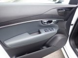 2020 Volvo XC90 T6 AWD Momentum Door Panel