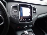2020 Volvo XC90 T6 AWD Momentum Controls