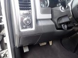 2016 Ram 2500 Big Horn Crew Cab 4x4 Controls